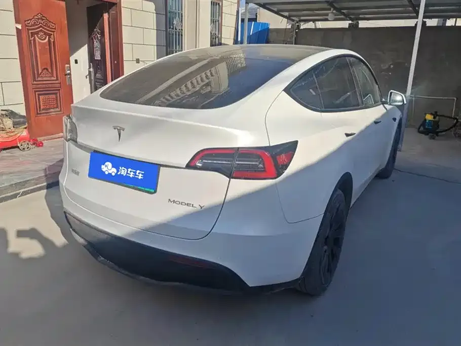 Tesla Model Y 2022 из CN, фото 10