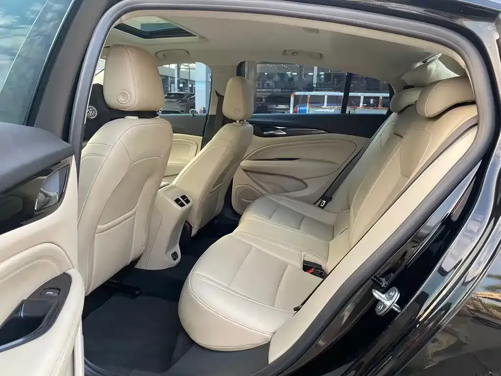Buick Regal — фото 3