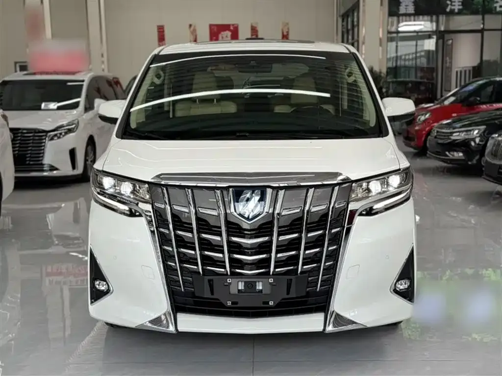 Toyota Alphard 2022 из CN, фото 8