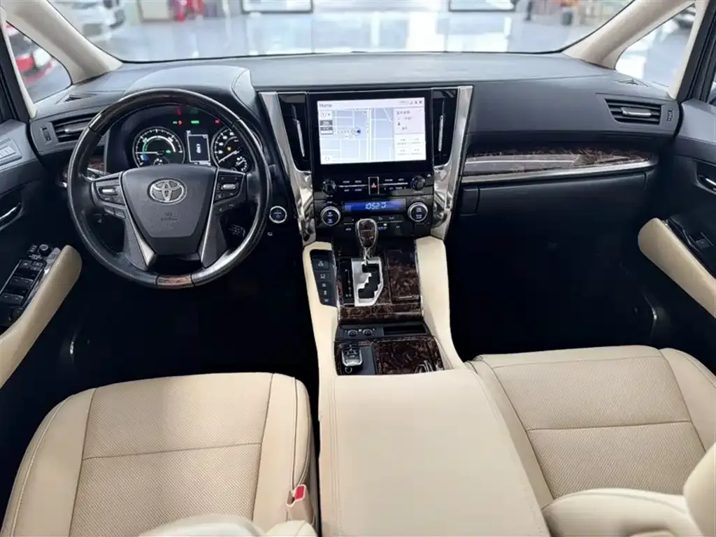 Toyota Alphard 2022 из CN, фото 10
