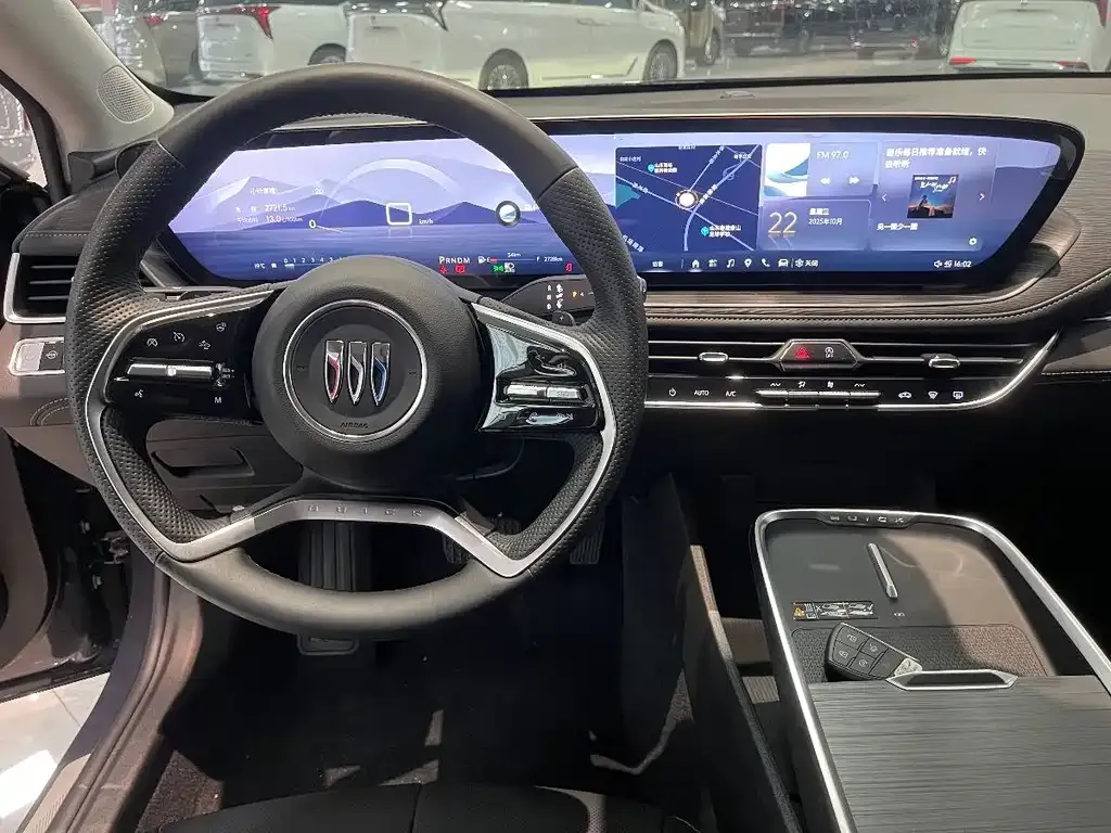 Buick LaCrosse 2024 из CN, фото 3