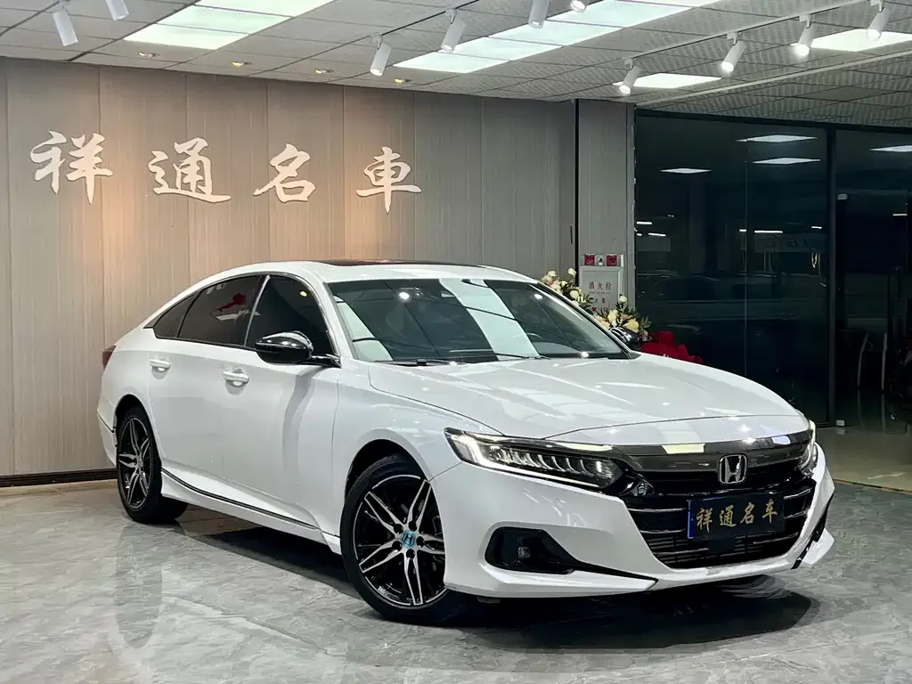 Honda Accord — фото 5