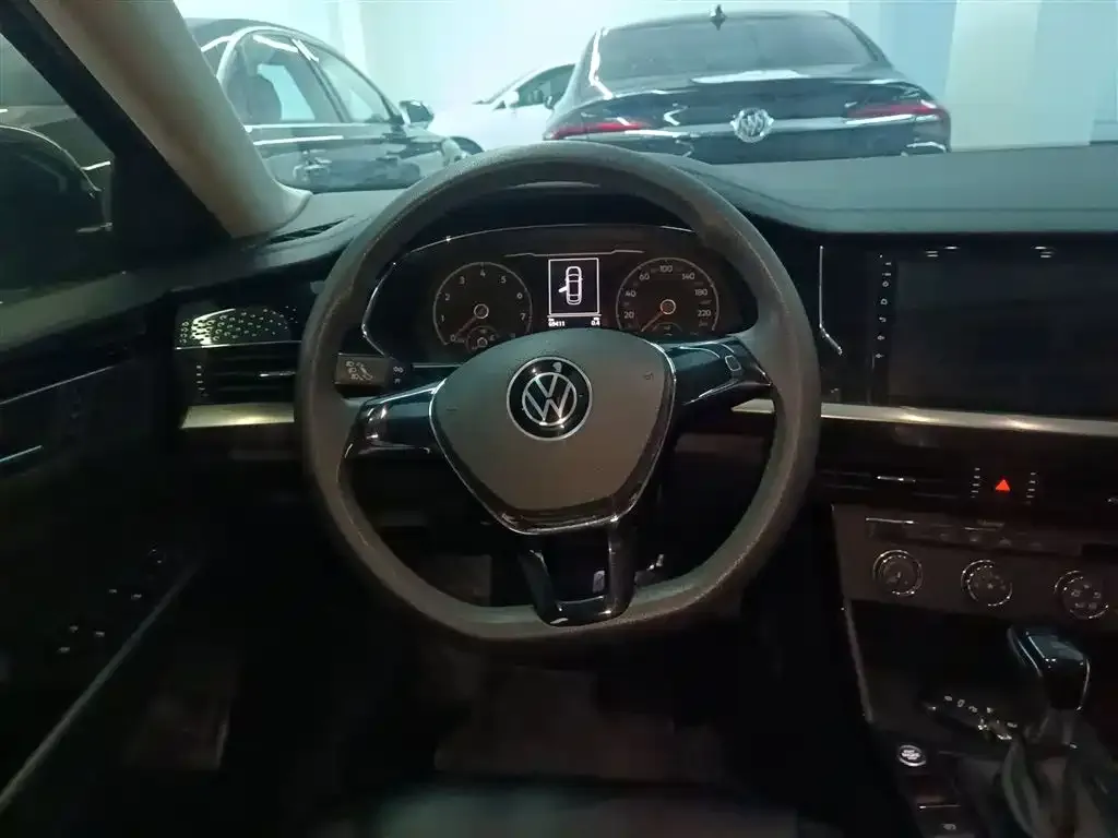 Volkswagen Passat 2022 из CN, фото 3