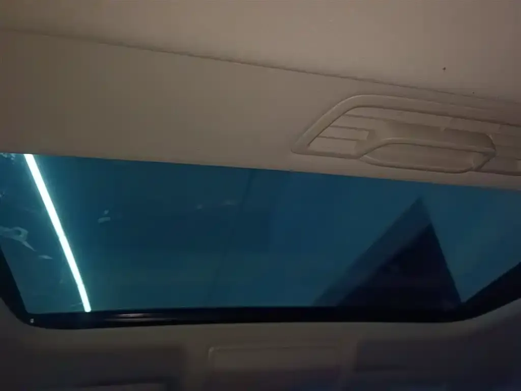 Volkswagen Passat 2022 из CN, фото 2