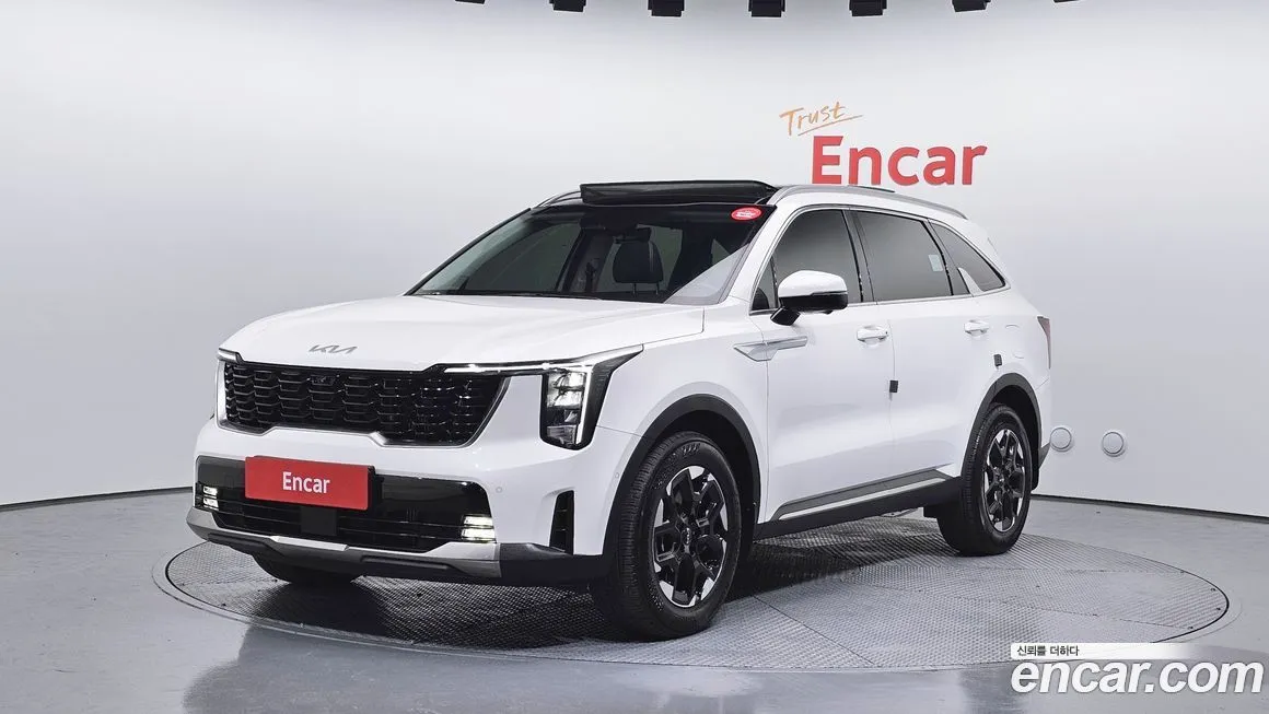 Kia Sorento — фото 1