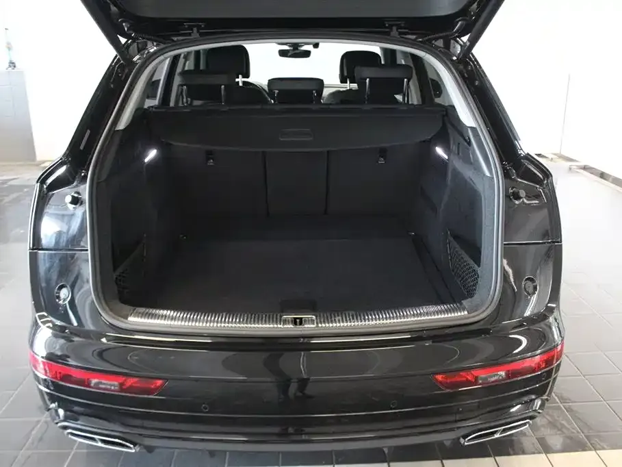 Audi Q5L 2022 из CN, фото 7