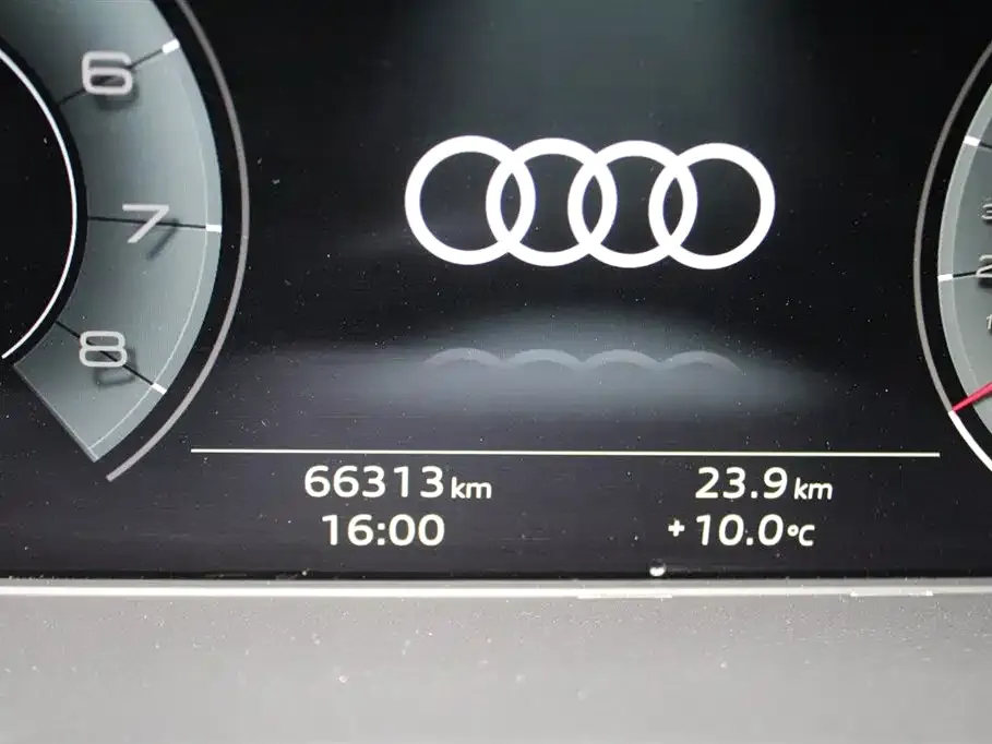 Audi Q5L 2022 из CN, фото 3