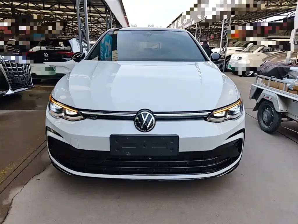 Volkswagen Golf 2021 из CN, фото 3