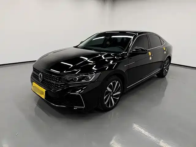 Volkswagen Passat 2022 из CN, фото 1