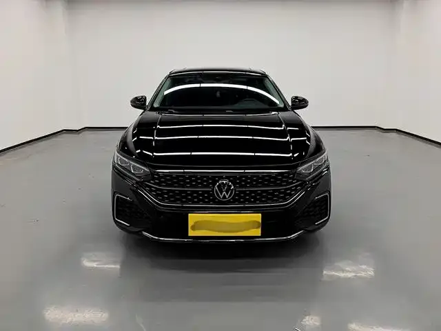 Volkswagen Passat 2022 из CN, фото 2