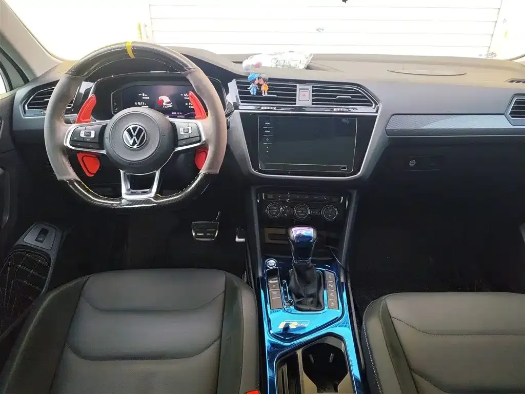 Volkswagen Tiguan L 2021 из CN, фото 10