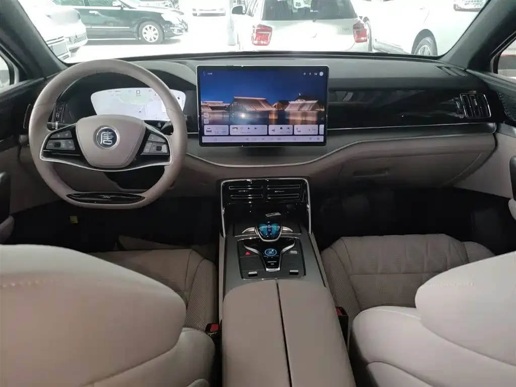 BYD Tang New Energy 2025 из CN, фото 2
