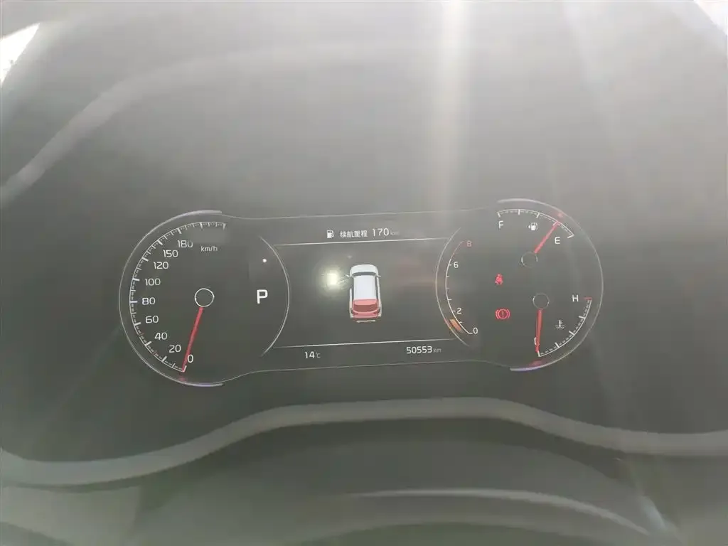 Kia Sportage 2021 из CN, фото 4