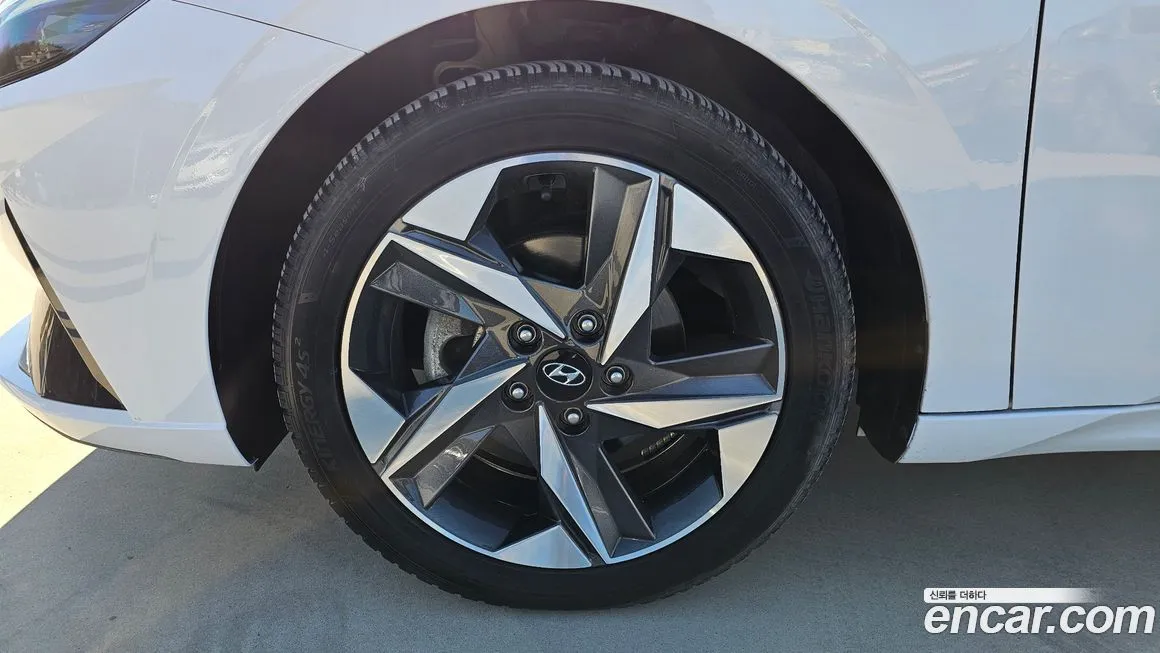 Hyundai AVANTE 2021 из KR, фото 6