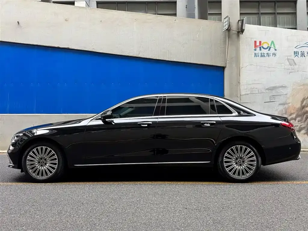 Mercedes-Benz E-Class 2023 из CN, фото 2