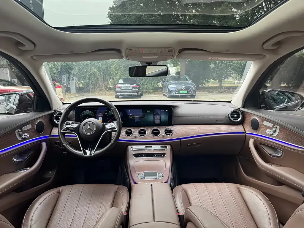 Mercedes-Benz E-Class 2023 из CN, фото 10