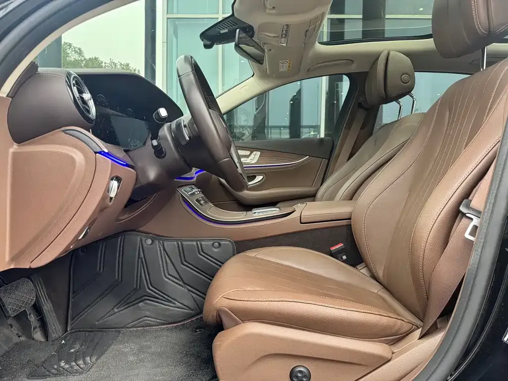 Mercedes-Benz E-Class 2023 из CN, фото 3