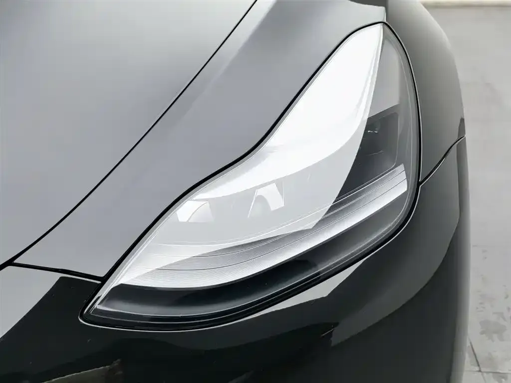 Tesla Model Y 2024 из CN, фото 5