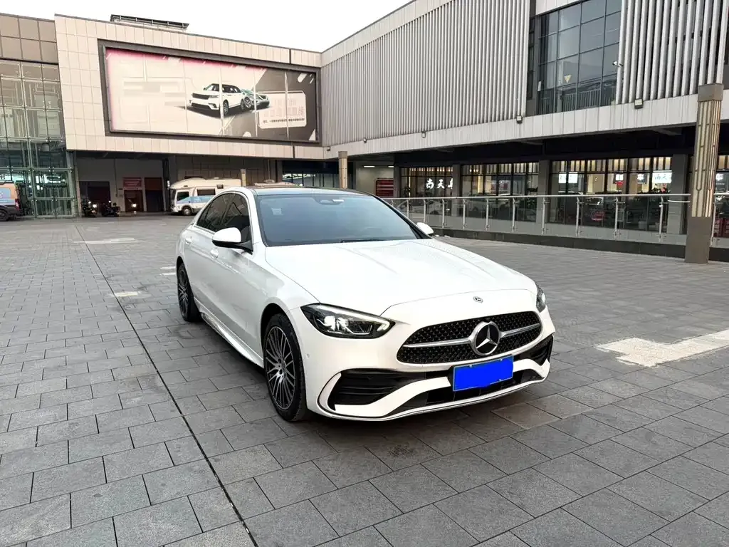 Mercedes-Benz C-Class — фото 4
