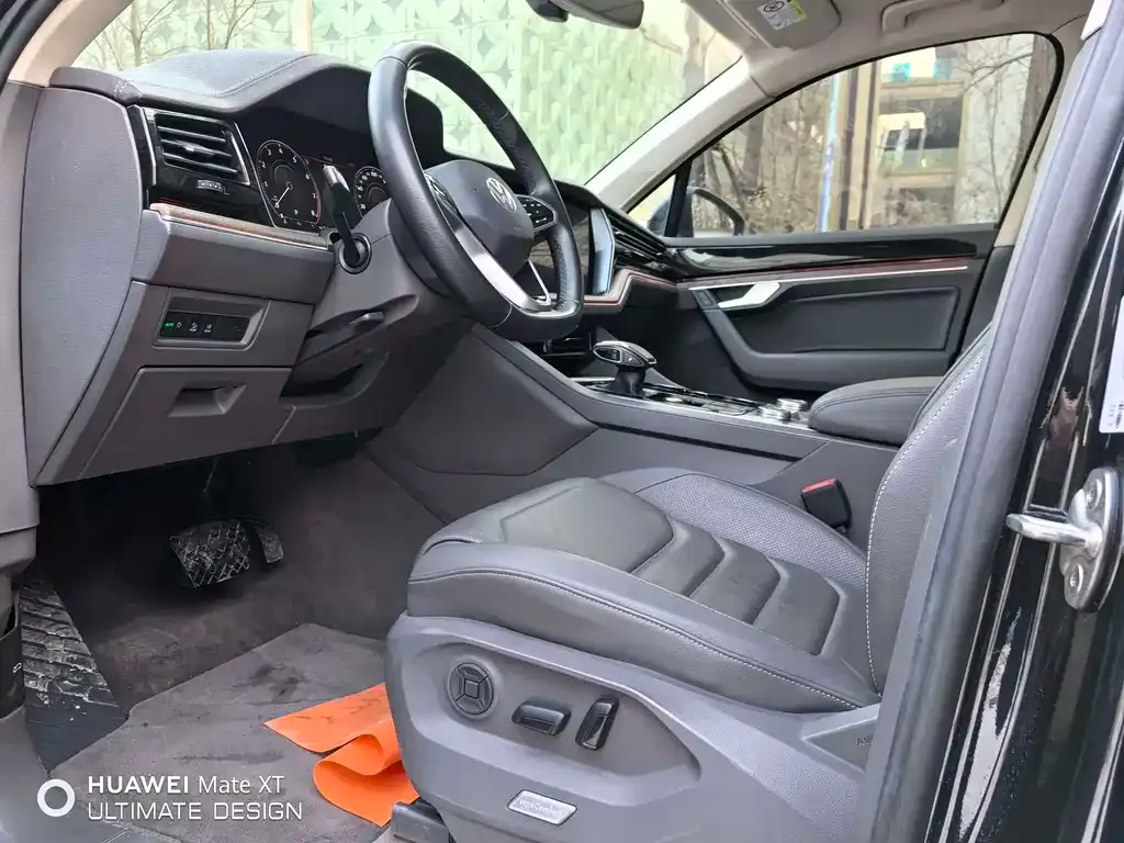 Volkswagen Touareg 2022 из CN, фото 3