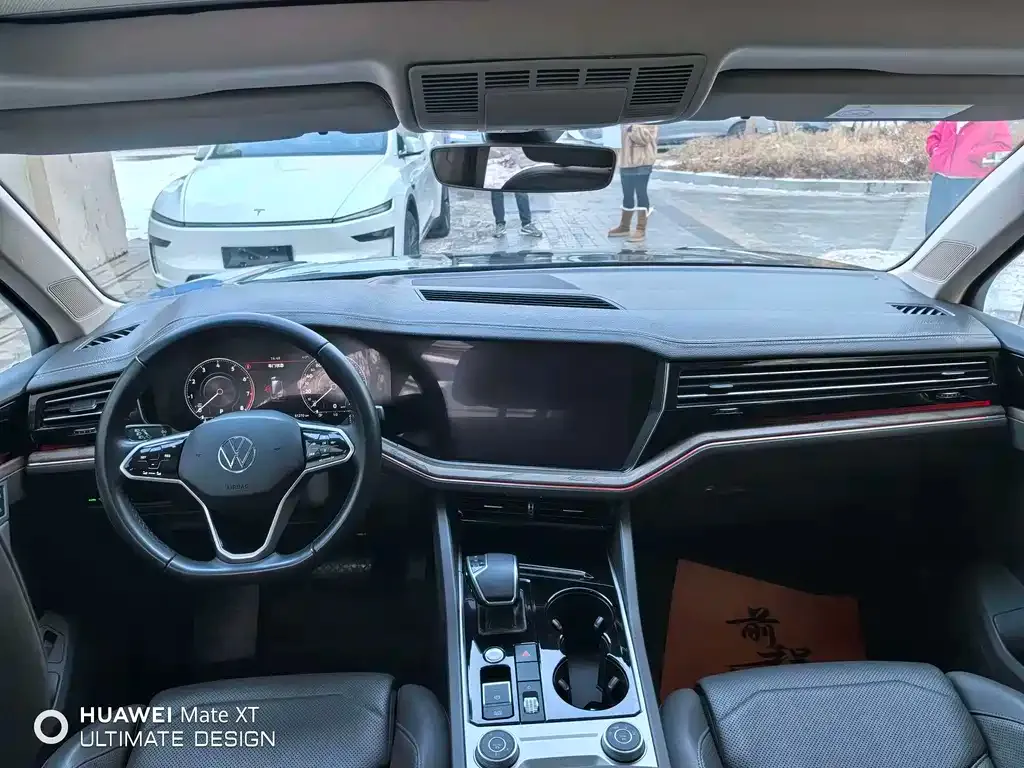 Volkswagen Touareg 2022 из CN, фото 2