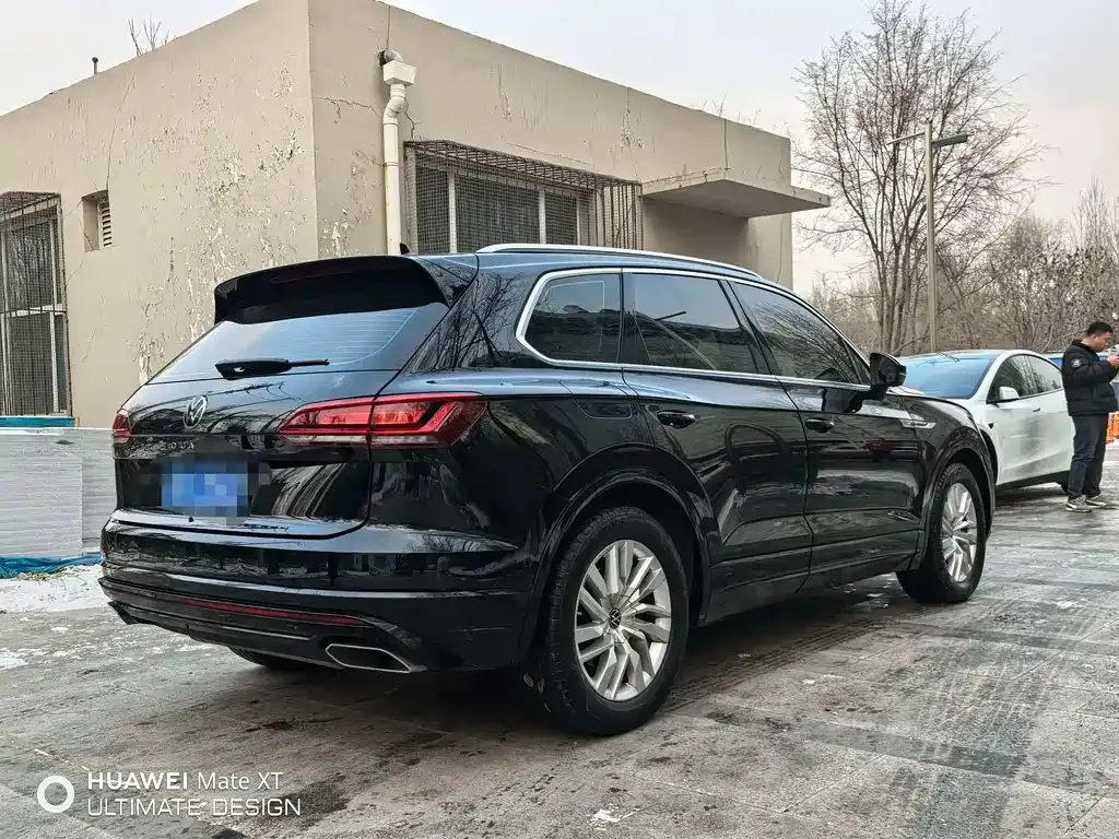 Volkswagen Touareg 2022 из CN, фото 7
