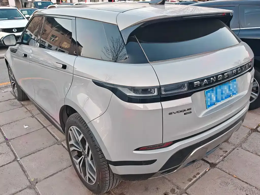Land Rover Evoque — фото 5