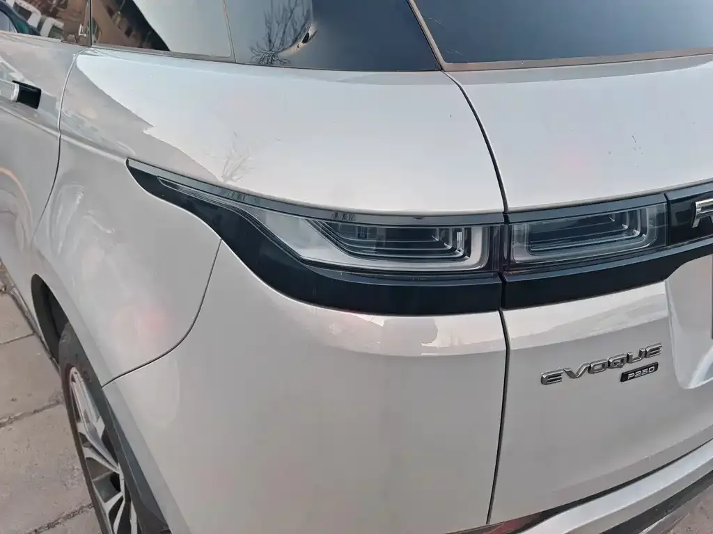 Land Rover Evoque — фото 4