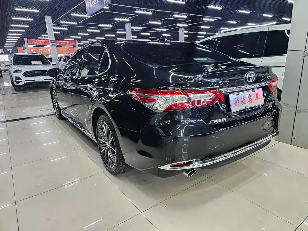 Toyota Camry 2024 из CN, фото 9