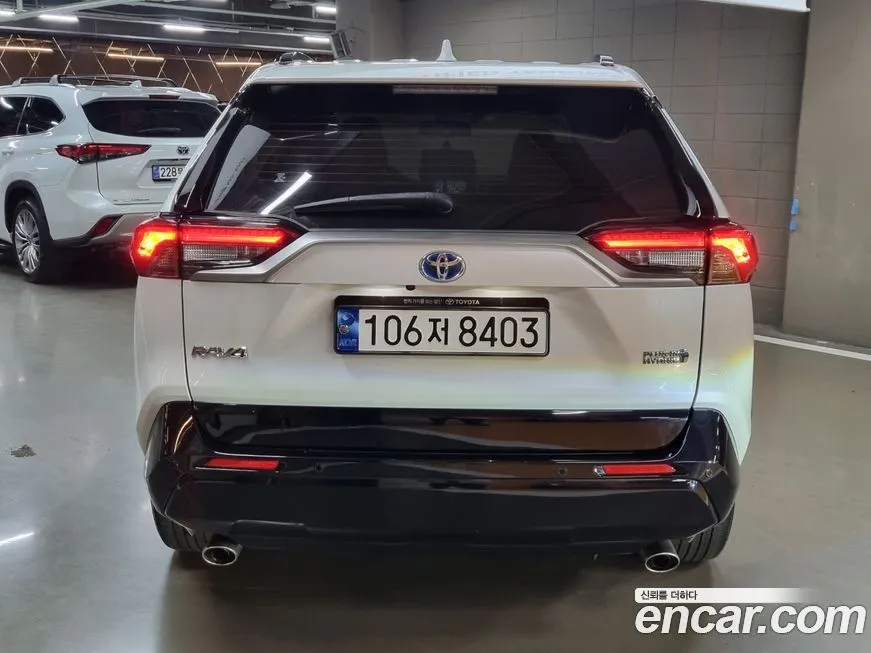 Toyota RAV4 2023 из KR, фото 6