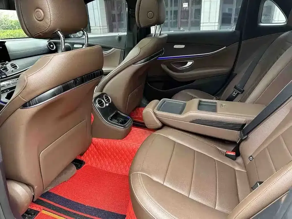 Mercedes-Benz E-Class 2021 из CN, фото 2
