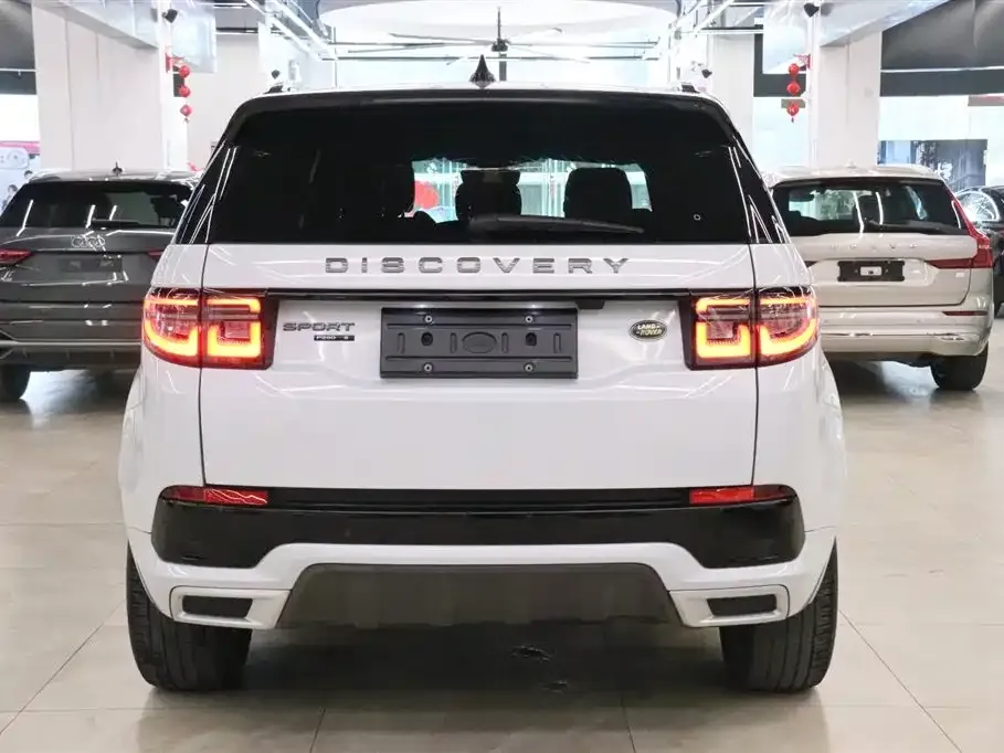Land Rover Discovery Sport — фото 2