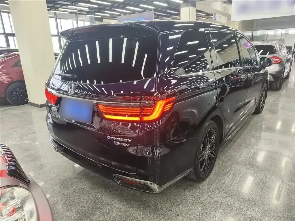 Honda Odyssey 2022 из CN, фото 4