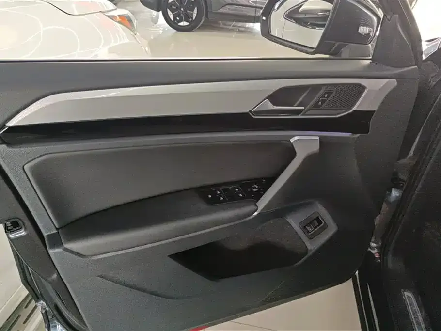 Volkswagen Tayron 2022 из CN, фото 2