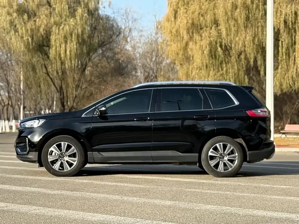 Ford Edge 2022 из CN, фото 5