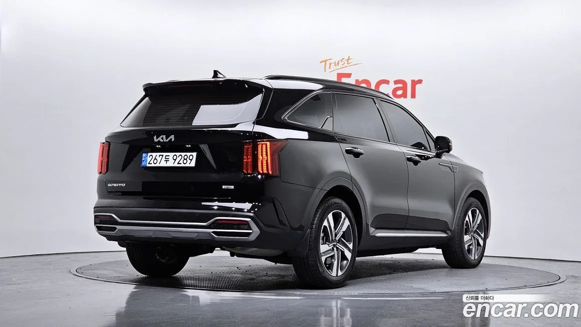 Kia Sorento — фото 9