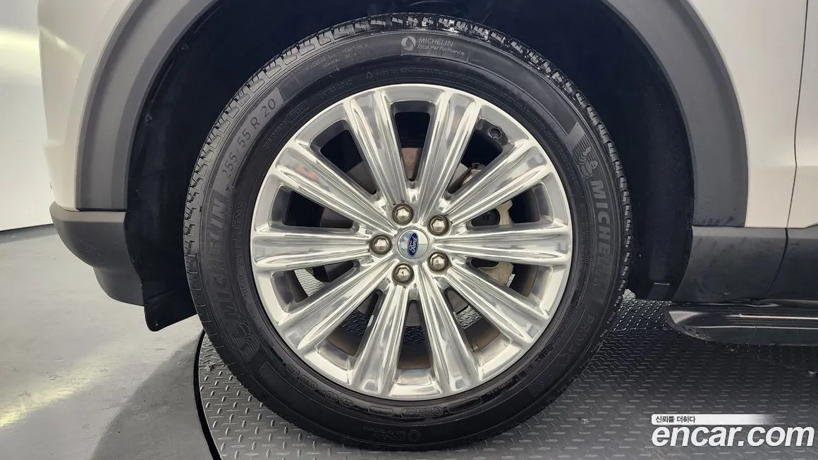 Ford Explorer 2021 из KR, фото 8