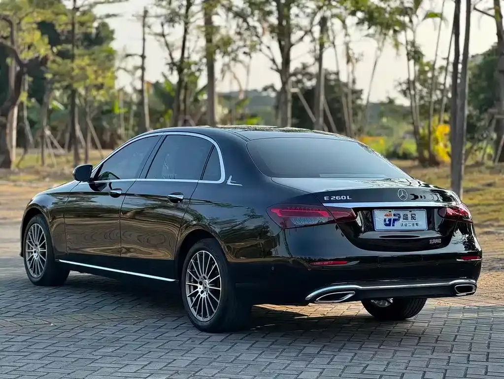 Mercedes-Benz E-Class 2022 из CN, фото 8