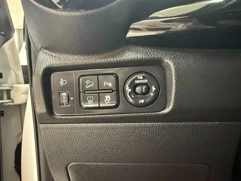 Kia KX1 2022 из CN, фото 2