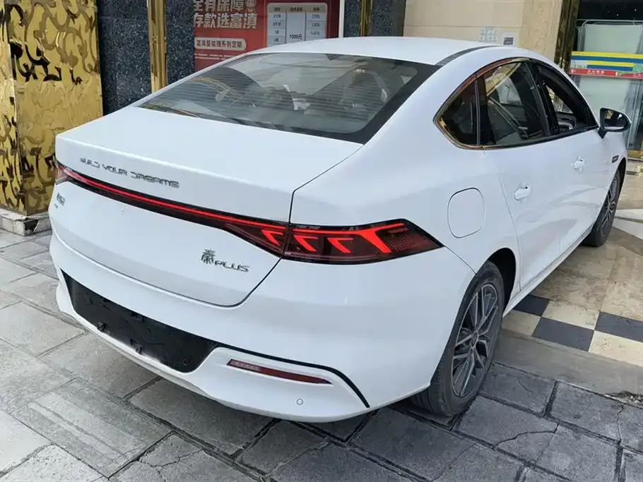 BYD Qin PLUS — фото 6