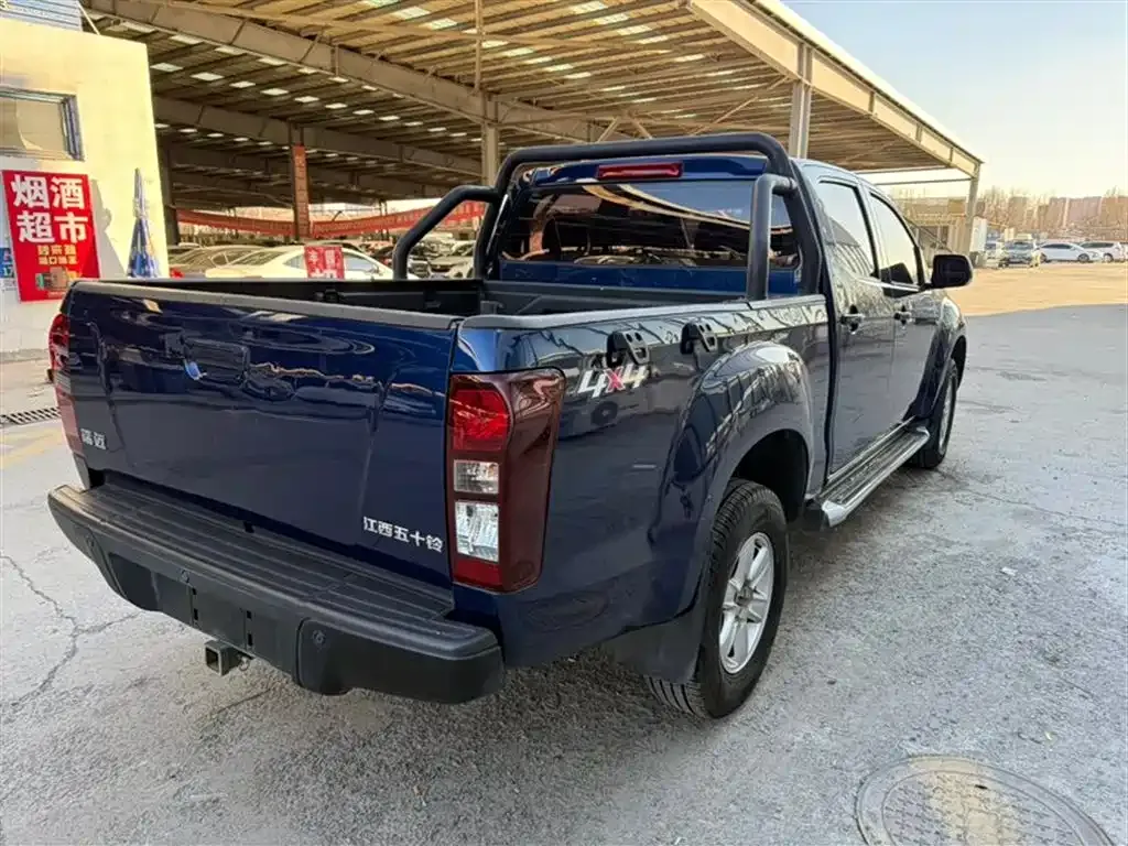 Isuzu RE-MAX 2022 из CN, фото 4