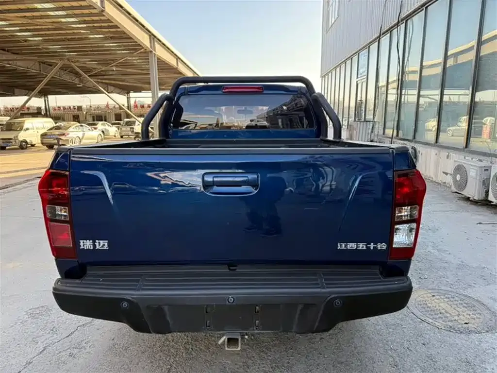 Isuzu RE-MAX 2022 из CN, фото 5