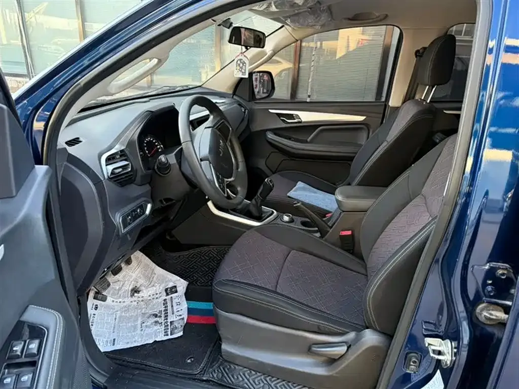 Isuzu RE-MAX 2022 из CN, фото 8