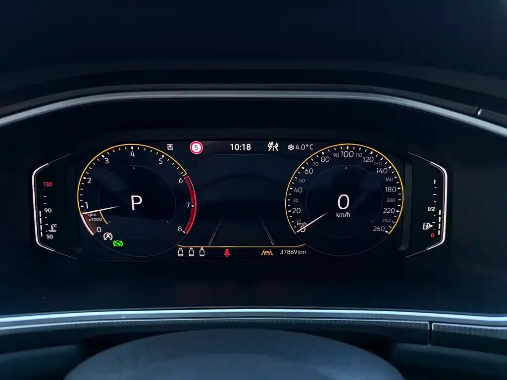 Volkswagen T-Roc 2023 из CN, фото 2