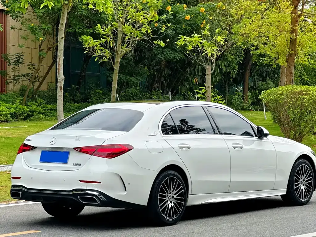 Mercedes-Benz C-Class — фото 10