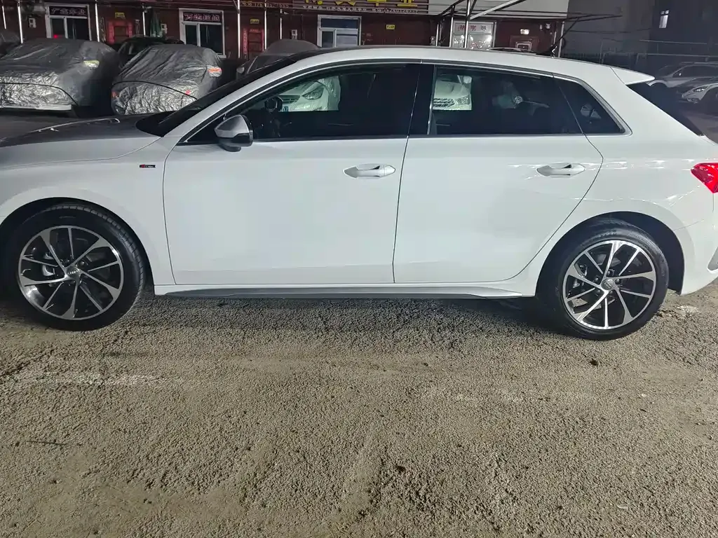Audi A3 — фото 3
