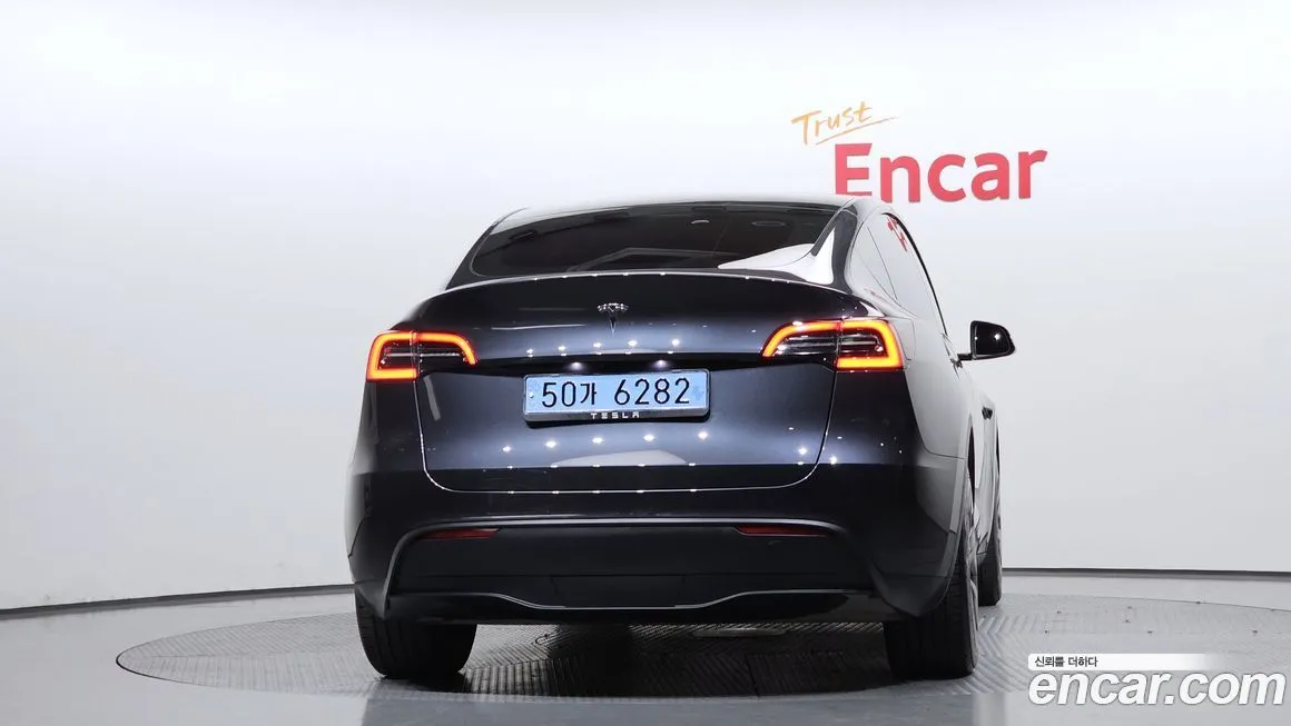 Tesla Model Y 2024 из KR, фото 7