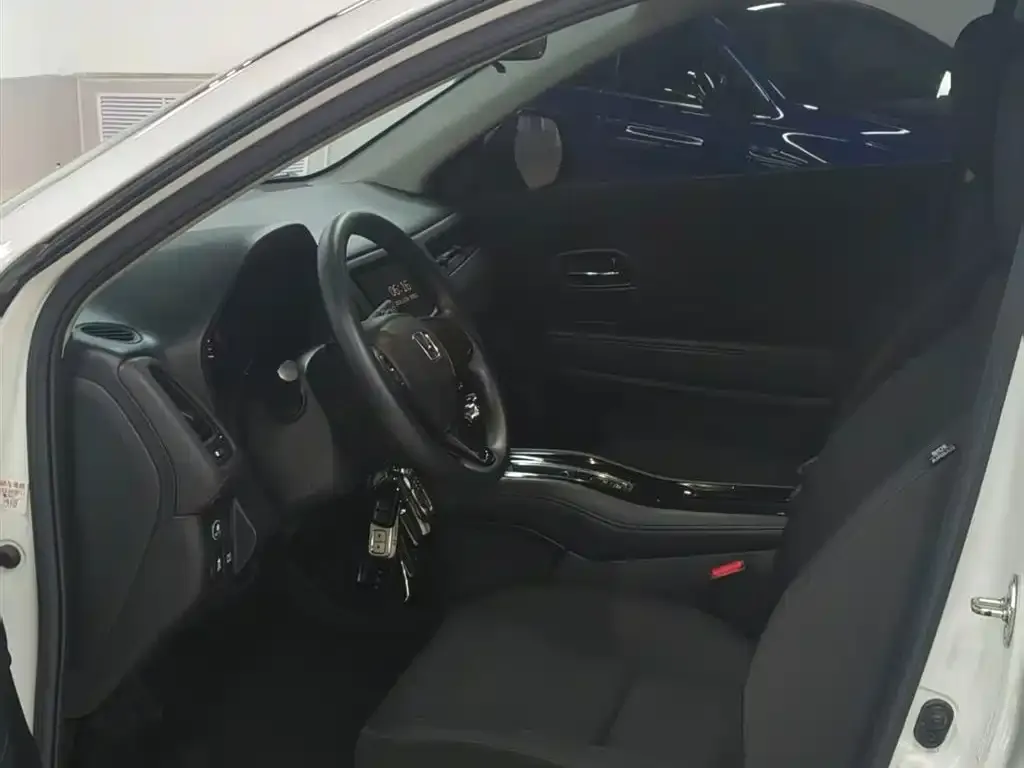 Honda Vezel 2022 из CN, фото 6