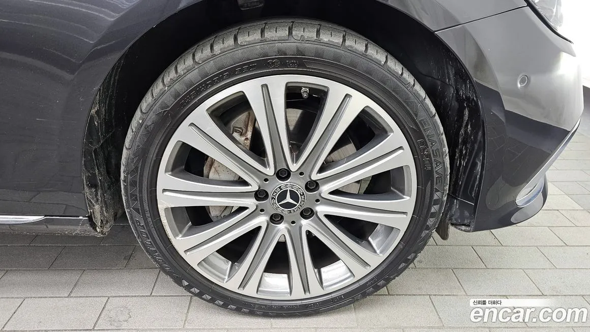 Mercedes-Benz E-Class 2023 из KR, фото 5