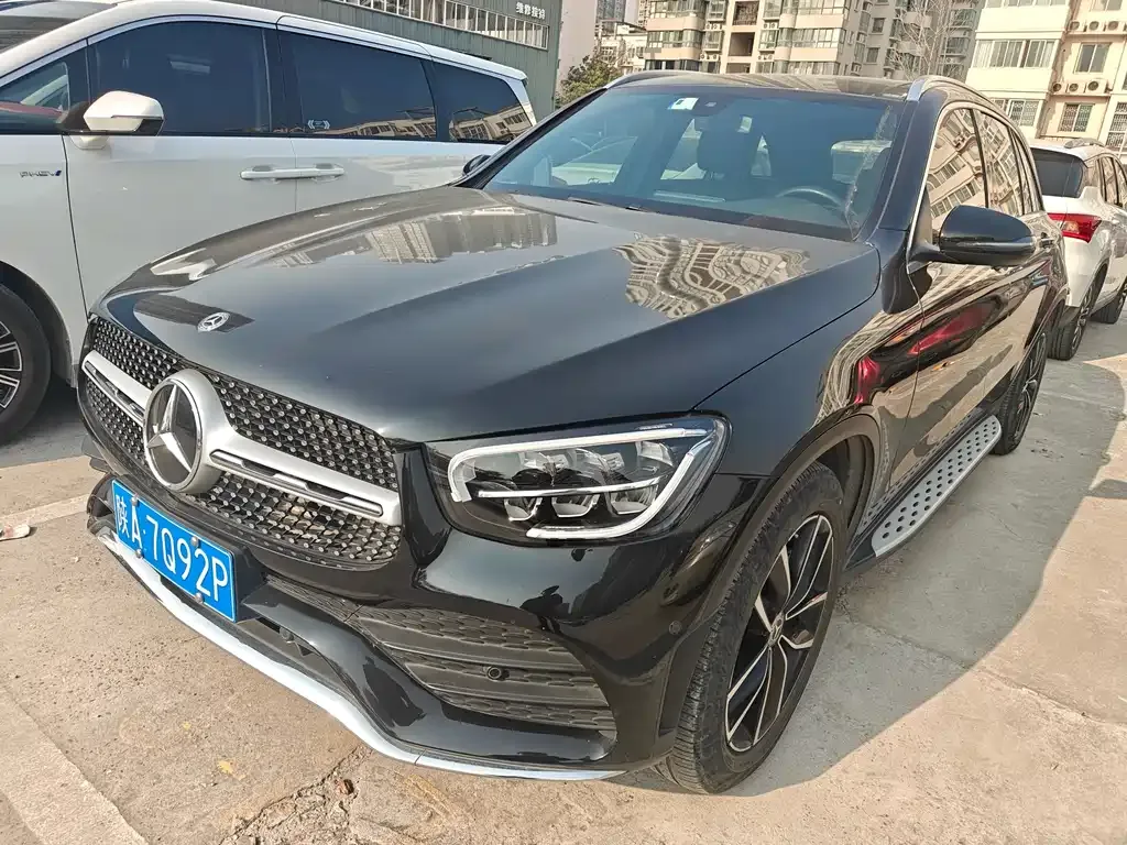 Mercedes-Benz GLC — фото 1